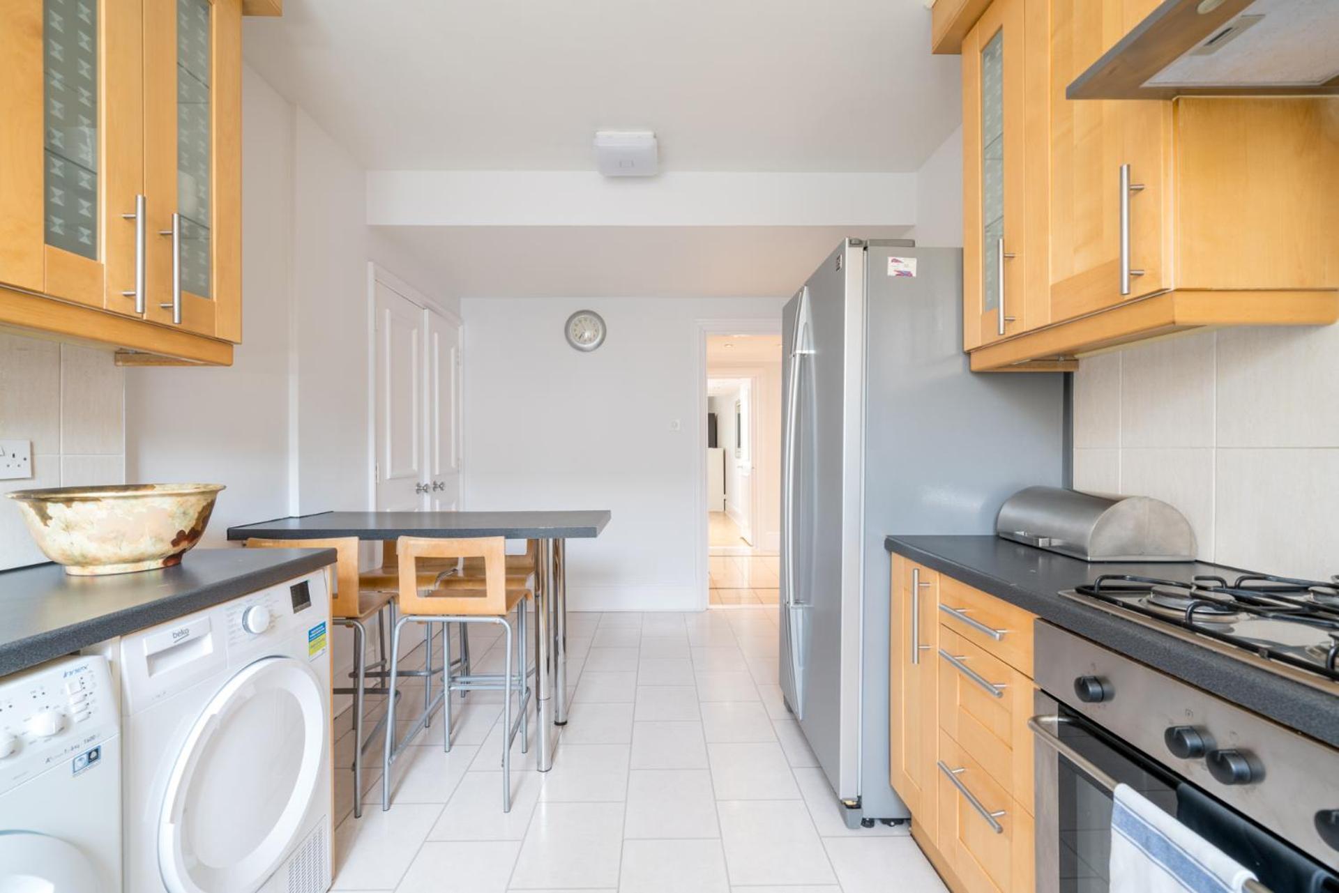Luxury St Johns Wood 2-bed With 24hr Concierge Londra