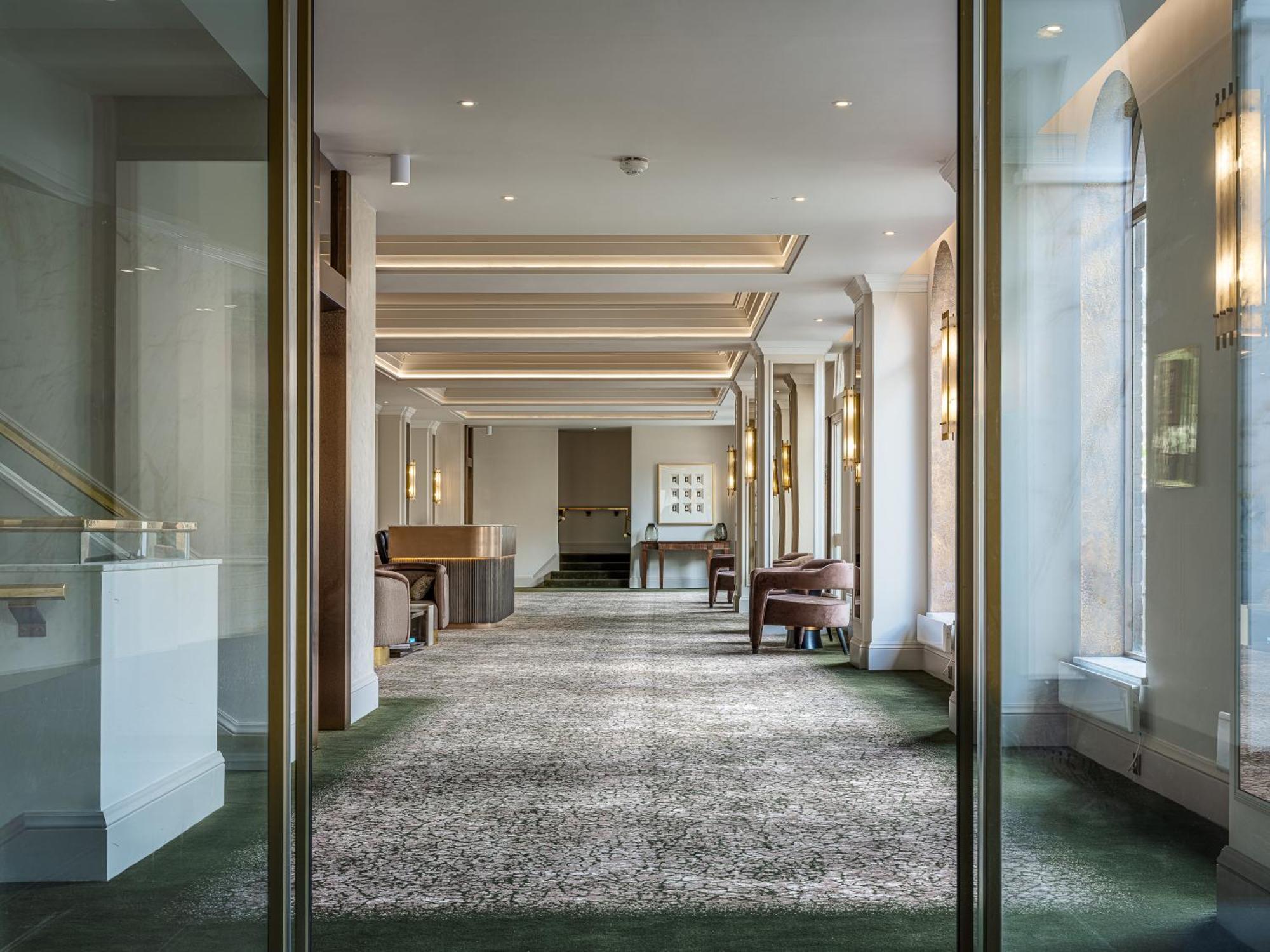 Luxury St Johns Wood 2-bed With 24hr Concierge
